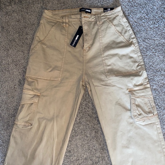 Fashion Nova Cargo Boyfriend Jeans - Picture 3 of 9